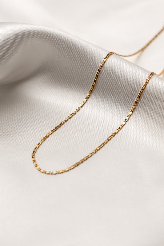 Classy Gold Necklace