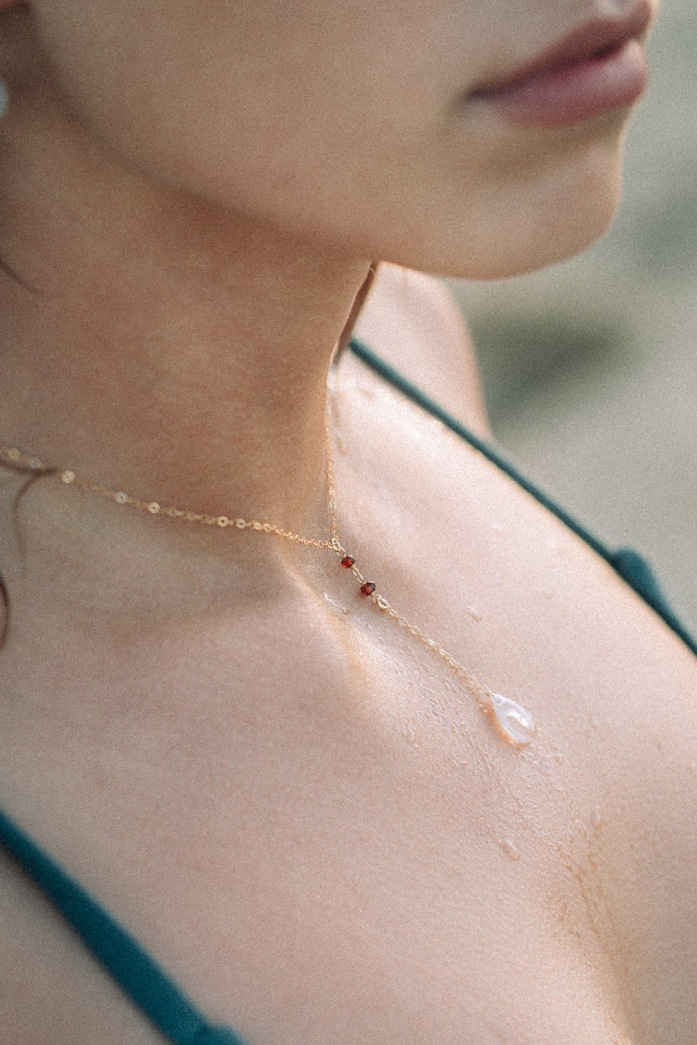 Loulou Garnet Necklace