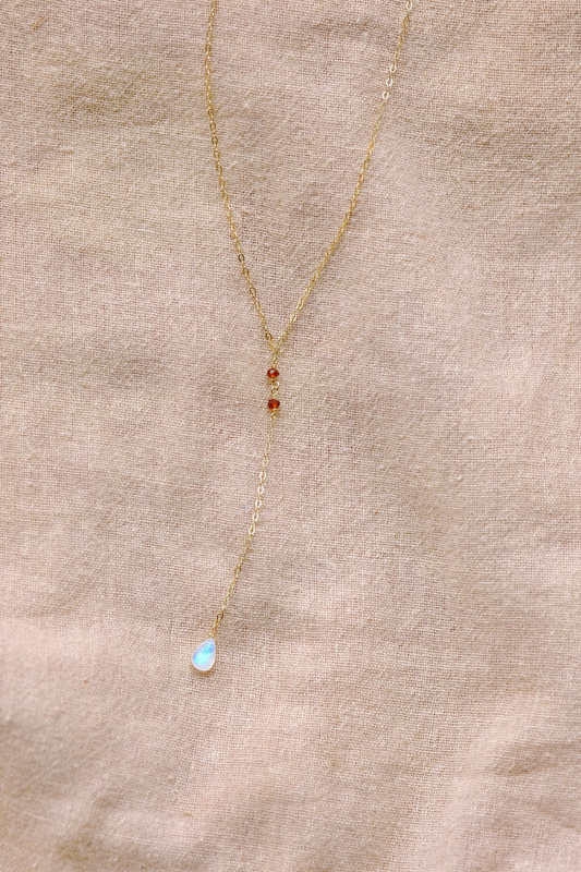 Loulou Garnet Necklace